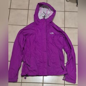 The North Face HyVent 2.5L Waterproof Hooded Jacket Purple (XS)